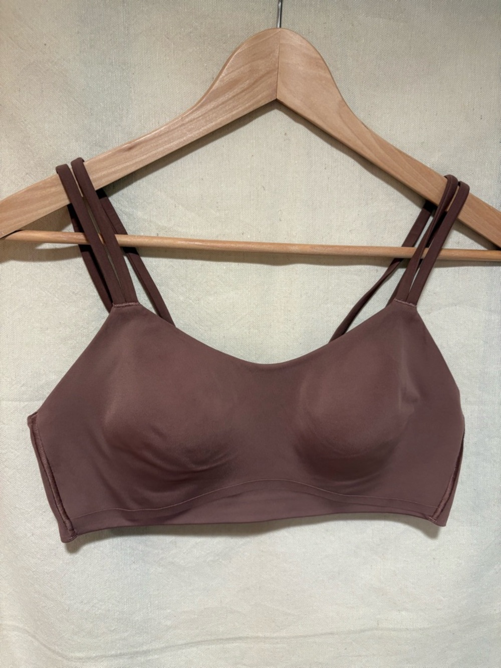 Lululemon Like a Cloud bra top, 10